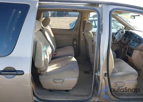 1999 Toyota Sienna Le z USA, uszkodzony, nr VIN 4T3ZF13C3XU094172